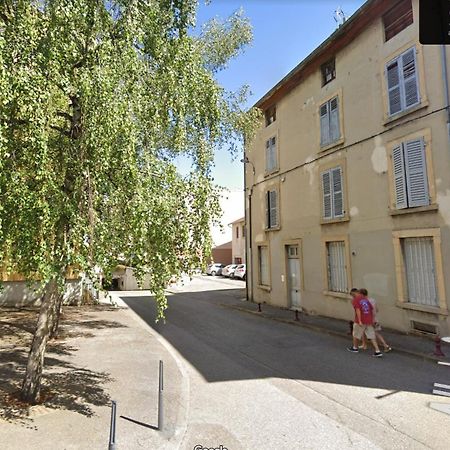 Les Graveurs - Bourgoin-Jallieu - City Center Exterior photo